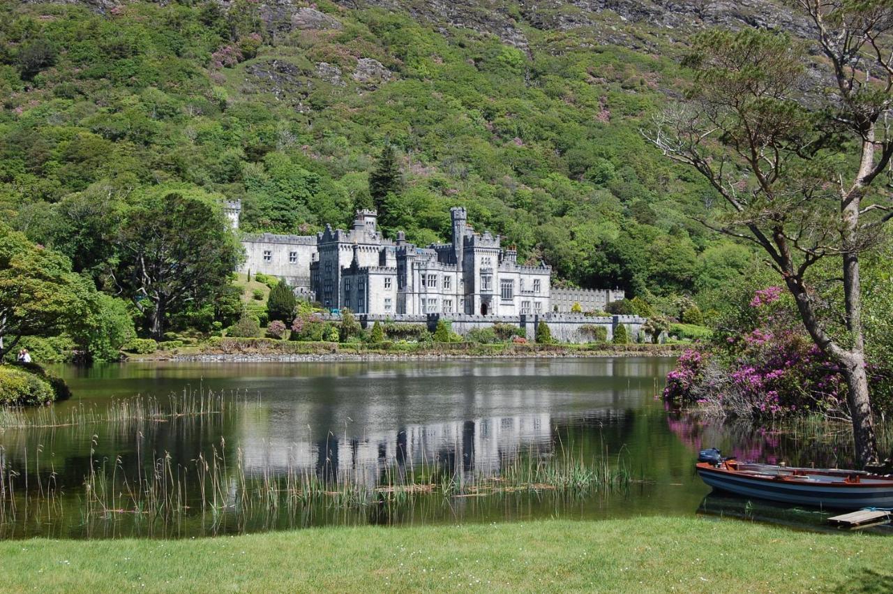 Connemara Coast Hotel Furbo Exterior photo